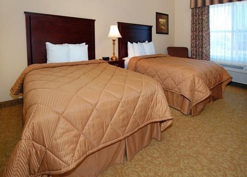 Comfort Inn & Suites Mcminnville Wine Country Exterior foto